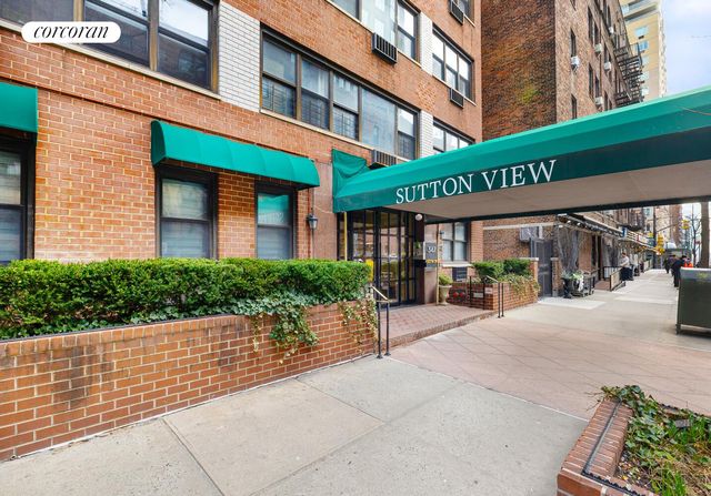 347 E 53rd St Apt 1C, New York City, NY 10022