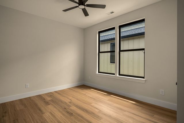 4903 Indiana Ave, Nashville, TN 37209