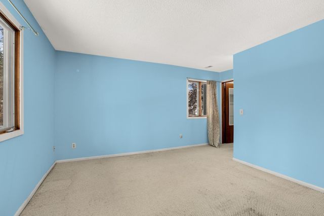 4185 Hilltop Point, Eagan, MN 55123