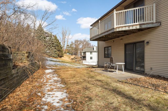 4185 Hilltop Point, Eagan, MN 55123