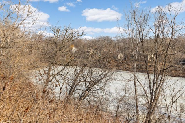 4185 Hilltop Point, Eagan, MN 55123