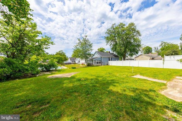 710 STATION AVE, Glendora, NJ 08029