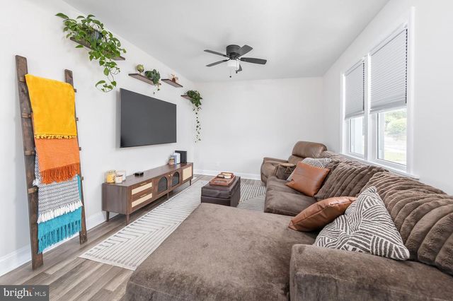 710 STATION AVE, Glendora, NJ 08029