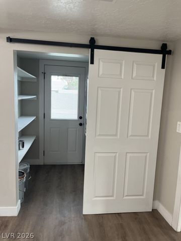 1611 South 6th Street, Las Vegas, NV 89104