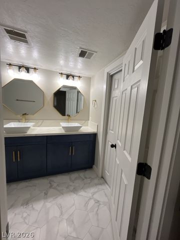 1611 South 6th Street, Las Vegas, NV 89104