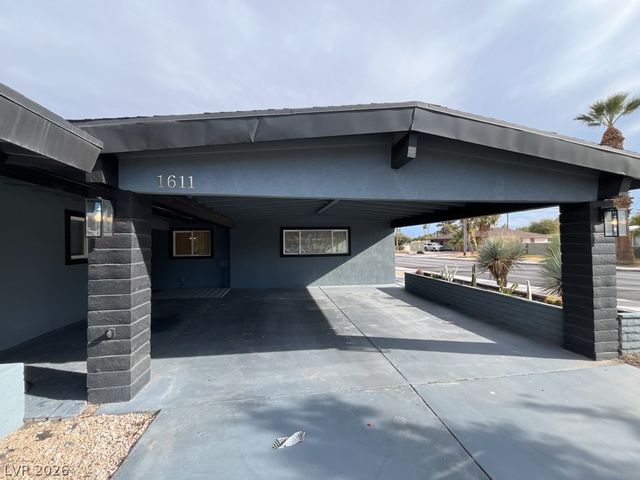 1611 South 6th Street, Las Vegas, NV 89104