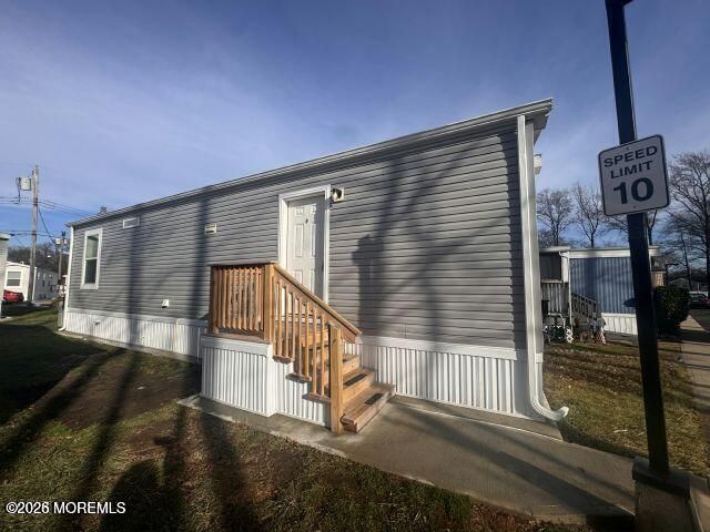 21 Gary Avenue, Hazlet, NJ 07730