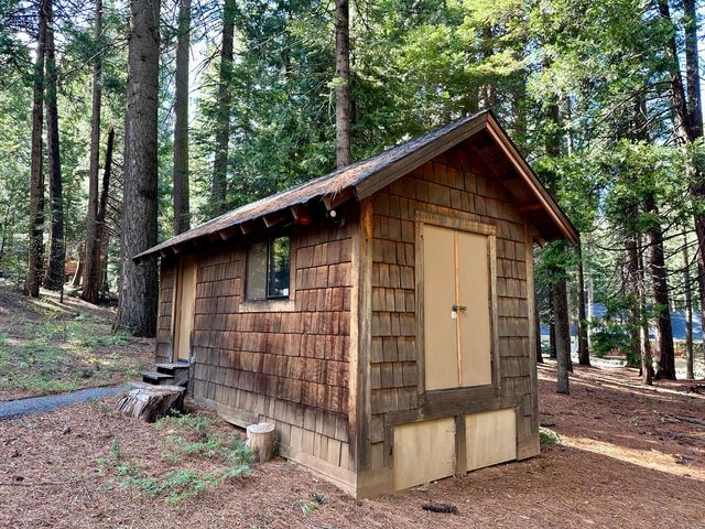 2893 Zuni Dr, Arnold, CA 95223