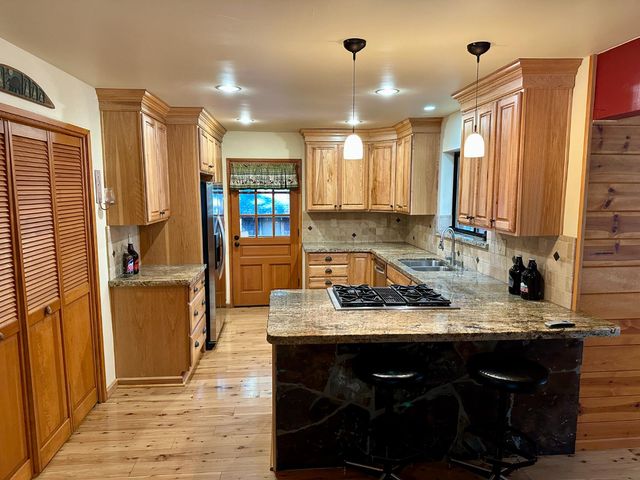 2893 Zuni Dr, Arnold, CA 95223