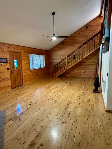 2893 Zuni Dr, Arnold, CA 95223