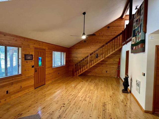 2893 Zuni Dr, Arnold, CA 95223