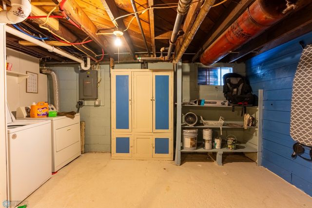 1301 10th Street S, Fargo, ND 58103