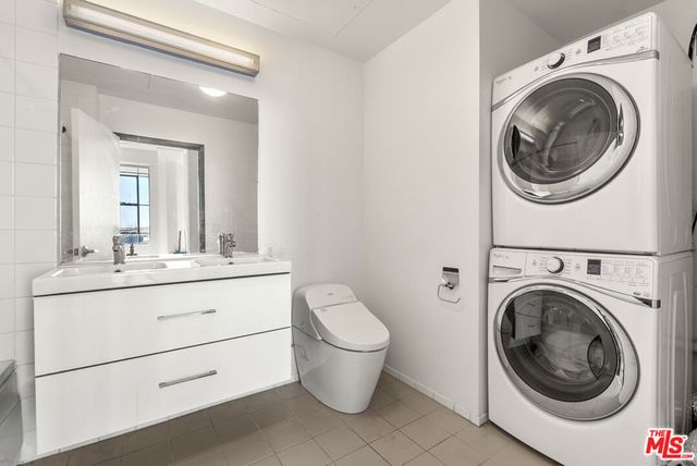 315 E 8th Street 505, Los Angeles, CA 90014