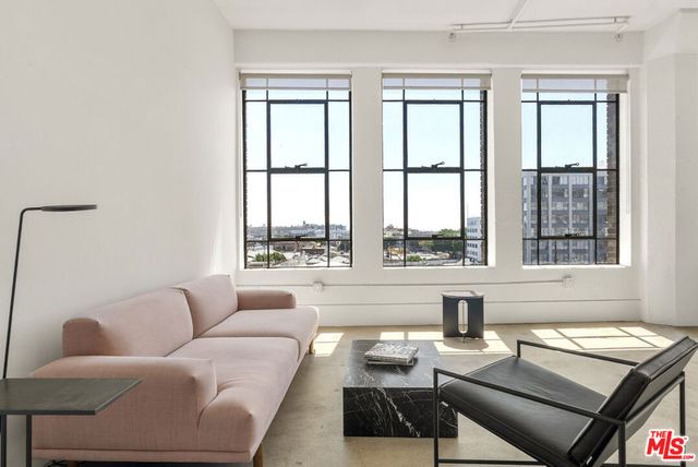 315 E 8th Street 505, Los Angeles, CA 90014