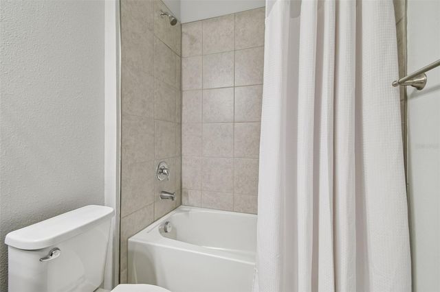 1246 FLORABLU DRIVE, Seffner, FL 33584