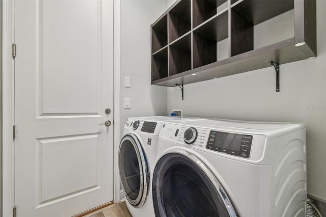 1246 FLORABLU DRIVE, Seffner, FL 33584