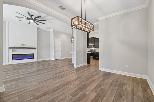 1246 FLORABLU DRIVE, Seffner, FL 33584