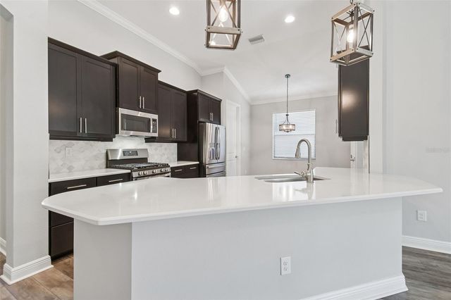 1246 FLORABLU DRIVE, Seffner, FL 33584