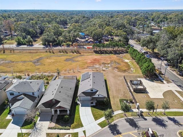 1246 FLORABLU DRIVE, Seffner, FL 33584