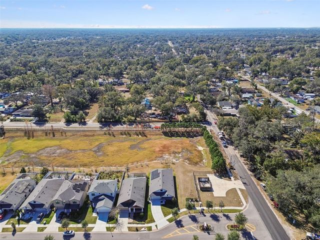 1246 FLORABLU DRIVE, Seffner, FL 33584