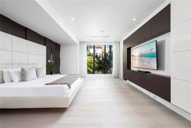 310 SE 11th Ave, Fort Lauderdale, FL 33301