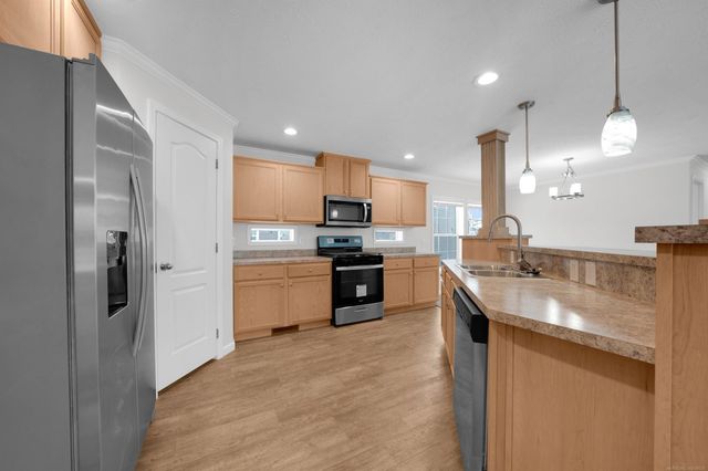 2780 Naples Court, Lapeer, MI 48446