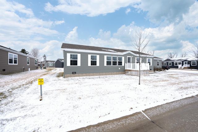 2780 Naples Court, Lapeer, MI 48446