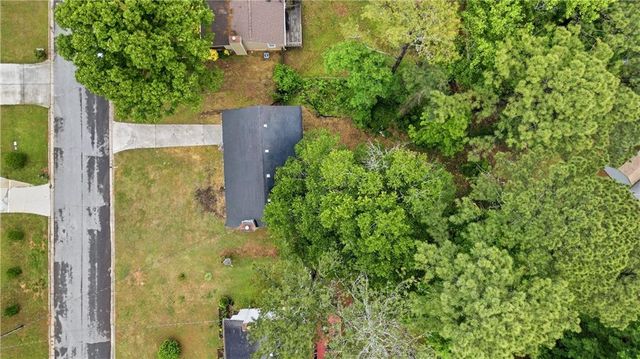 1600 Sugar Plum Drive SW, Conyers, GA 30094