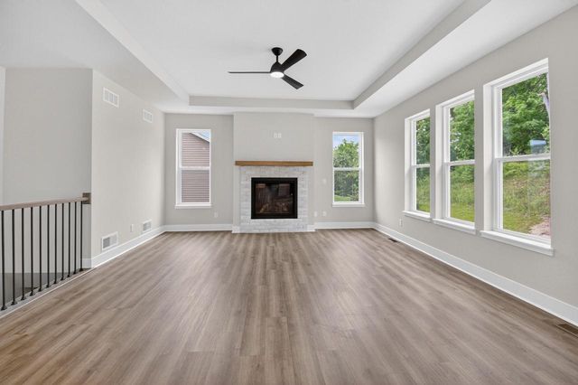 528 Kiddle LANE, Union Grove, WI 53182