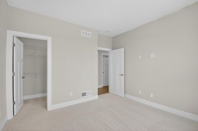 528 Kiddle LANE, Union Grove, WI 53182