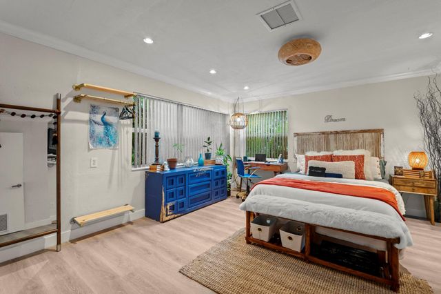 18989 SE Hillcrest Drive, Tequesta, FL 33469