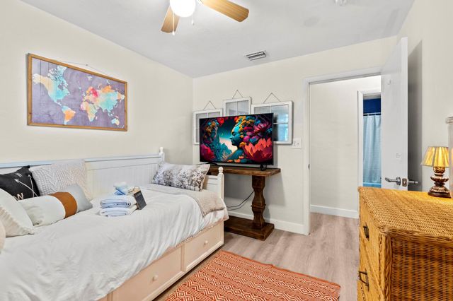 18989 SE Hillcrest Drive, Tequesta, FL 33469