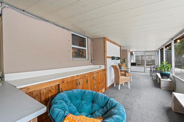 18989 SE Hillcrest Drive, Tequesta, FL 33469