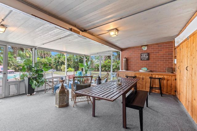 18989 SE Hillcrest Drive, Tequesta, FL 33469