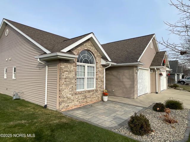 113 Maple Lane, Edgerton, OH 43517