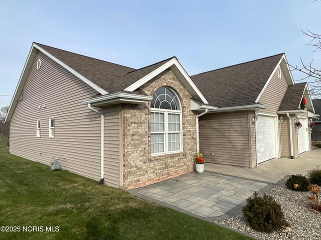 113 Maple Lane, Edgerton, OH 43517