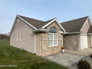 113 Maple Lane, Edgerton, OH 43517
