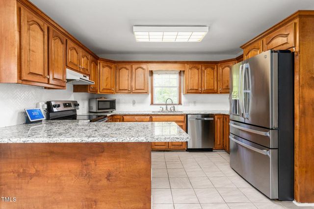 3202 Overlook Court, Burlington, NC 27215