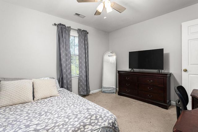 3202 Overlook Court, Burlington, NC 27215