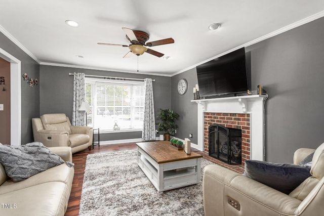 3202 Overlook Court, Burlington, NC 27215