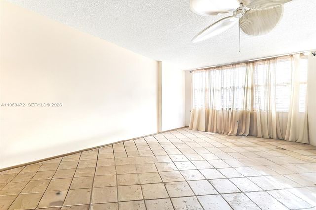 6039 Collins Ave 833, Miami Beach, FL 33140
