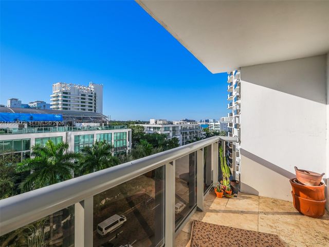 6039 Collins Ave 833, Miami Beach, FL 33140