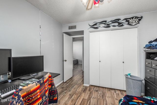 2925 W LAMAR Road, Phoenix, AZ 85017