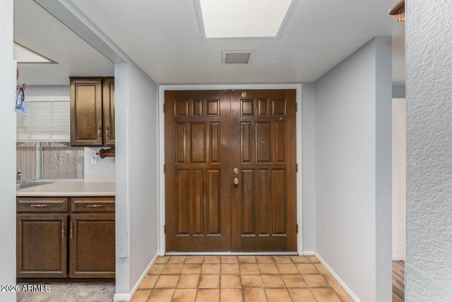 2925 W LAMAR Road, Phoenix, AZ 85017