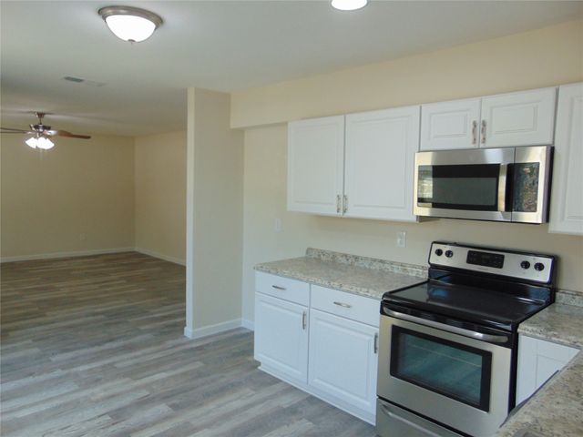 704 La Fonda Circle, Seagoville, TX 75159