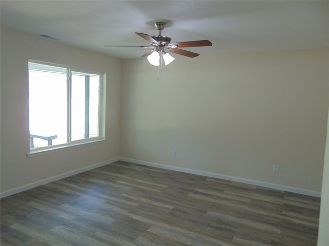 704 La Fonda Circle, Seagoville, TX 75159