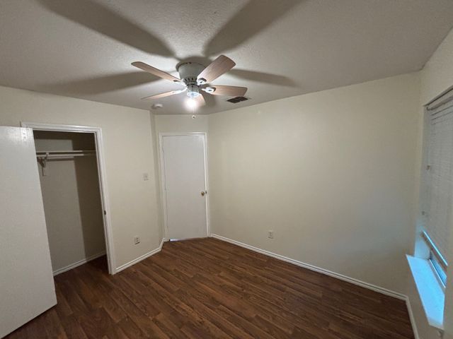 3408 Saint Vincent Road, Fort Worth, TX 76123