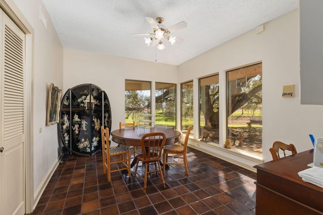 2009 Fm 950, Eagle Lake, TX 77434