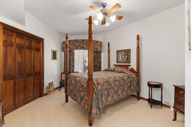 2009 Fm 950, Eagle Lake, TX 77434