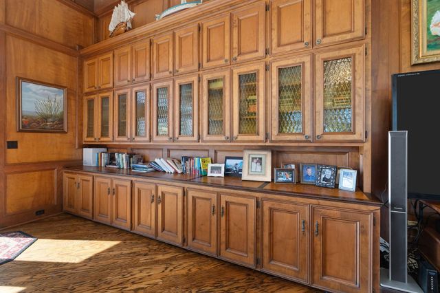 2009 Fm 950, Eagle Lake, TX 77434